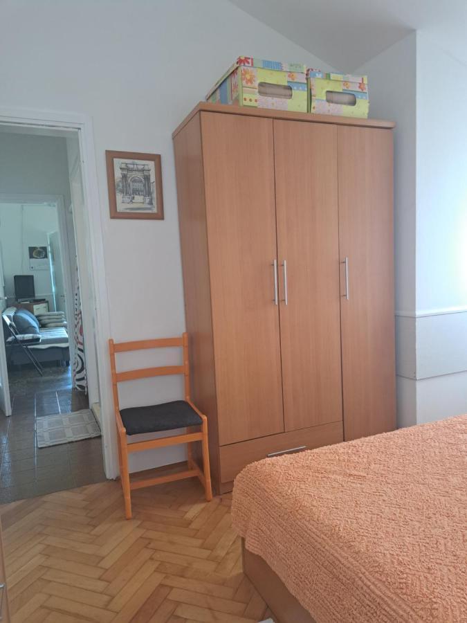 Pjescana Uvala App. Tea Apartmán *