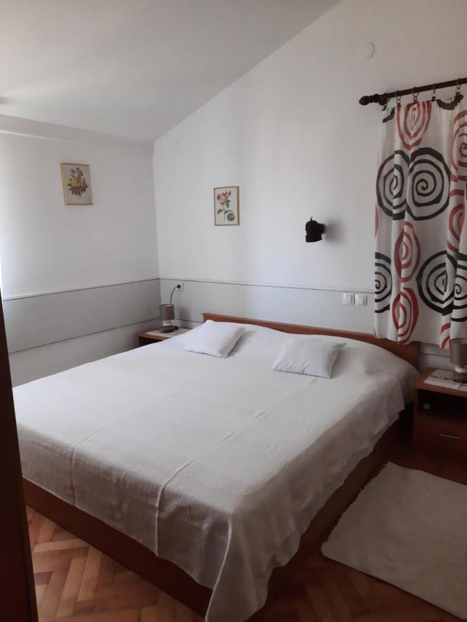 Pjescana Uvala App. Tea Appartement Pula